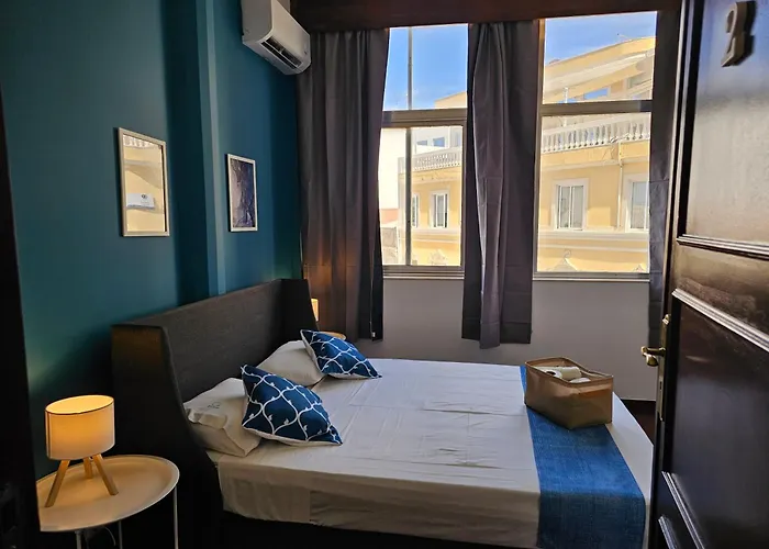 Blife Portugalya - Private At Santantonya 2nd Floor Δωμάτια σε οικογενειακή κατοικία Φάρο